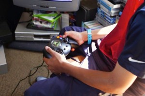 Kid-playing-video-game